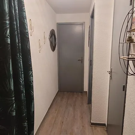 アパート Ideal : Et Centre A 2 Pas +un Garage *