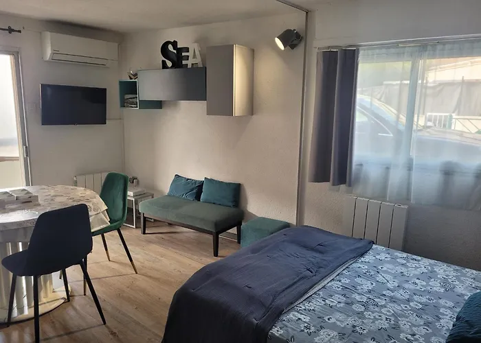 Ideal : Et Centre A 2 Pas +un Garage سانت ماكسيم